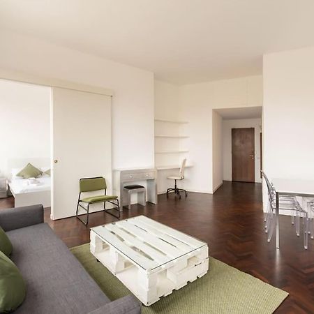Elegante Bilocale Porta Genova - Mirable Pm Apartment มิลาน ภายนอก รูปภาพ